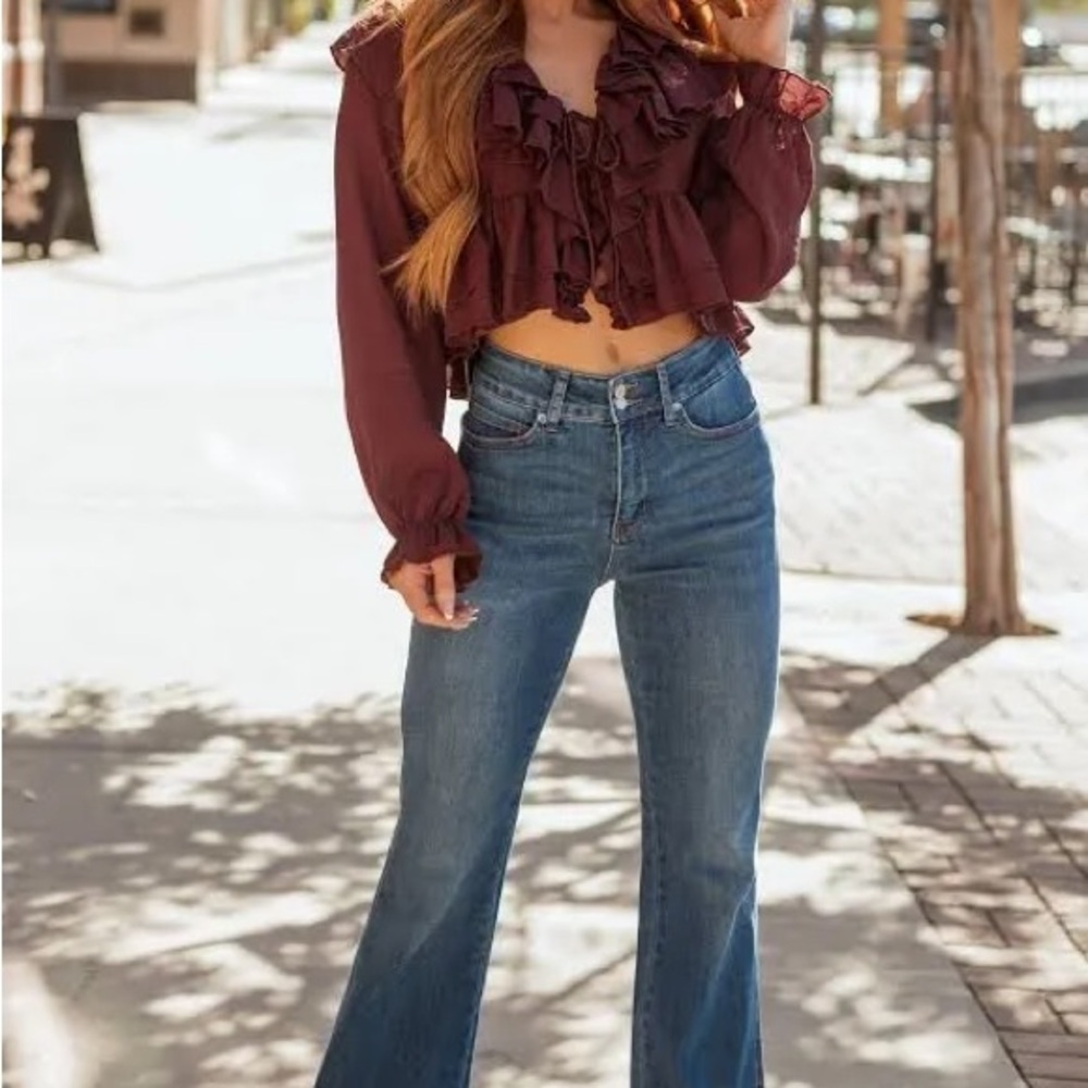 Le Lis Burgundy Ruffled Blouse - Picture 3 of 4